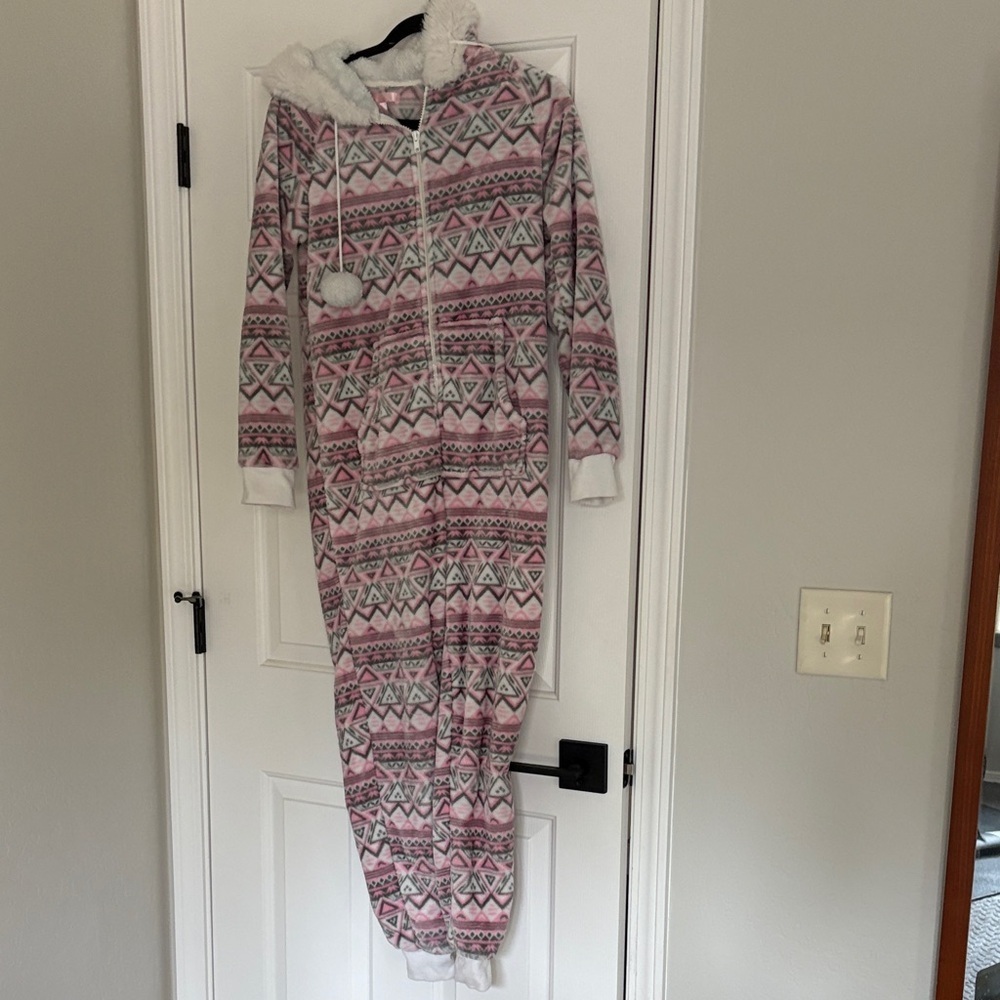 Cozy adult Pajamas with Hood - Pink and White - Picture 2 of 3